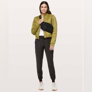 Lululemon On the Fly Joggers